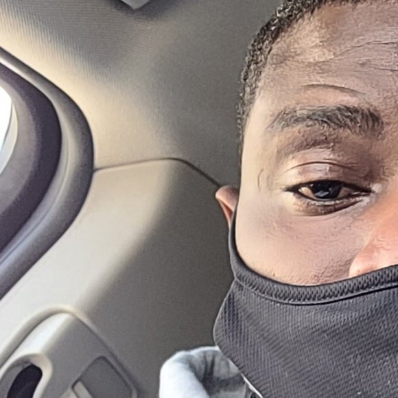 Meet your Posher, Idris - Picture 1 of 1